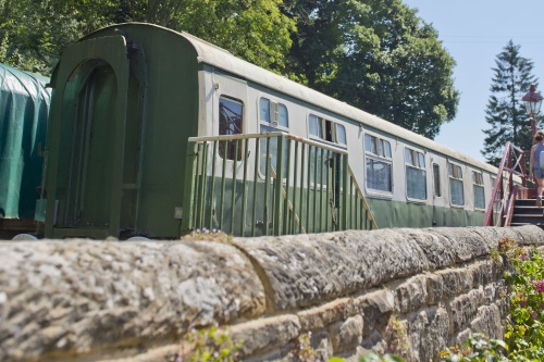 BR 16233 Mk 1 Corridor Composite built 1963