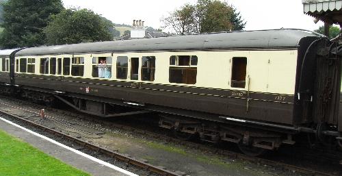 GWR 7377 Hawksworth Brake Composite Corridor built 1948