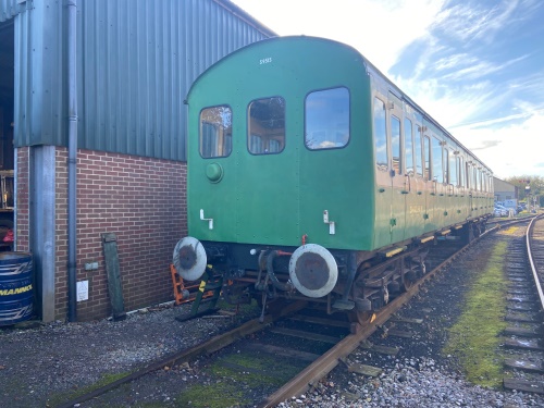 BR 59515 Class 117 DMU: Trailer Composite Lavatory built 1960