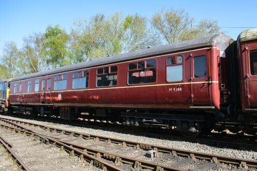 BR 9388 Mk 2 Brake Second Open built 1966