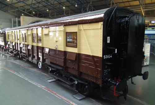 SR 2464 Gangwayed Luggage Van built 1931