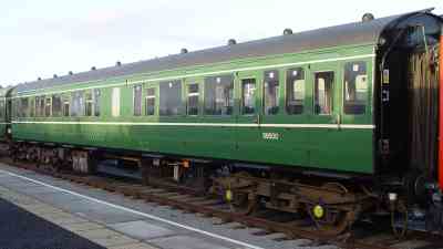 BR 59500 Class 117 DMU: Trailer Composite Lavatory built 1959