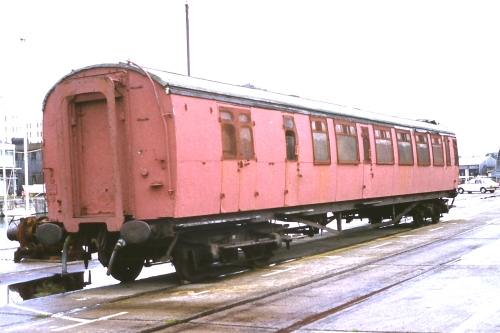 SR 4227 Bulleid Semi-open Brake Third built 1948