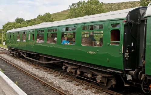 SR 4365 Bulleid semi-open Brake Third built 1948