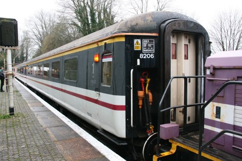 BR 3415 Mk 2f Open First: later Gatwick Express Class 488/2 built 1973