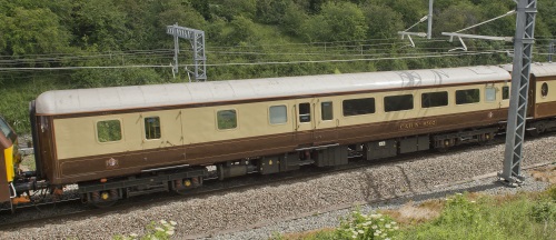 BR 9502 Mk 2e Brake Second Open built 1972